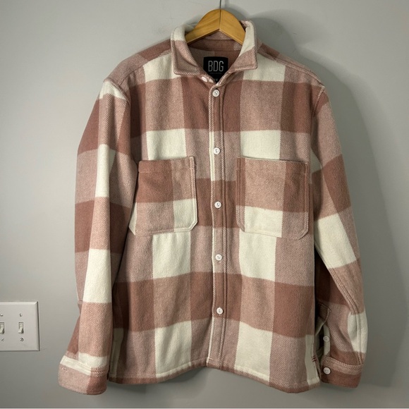 Urban Outfitters BDG Buffalo Check Shirt Jacket - Picture 2 of 7